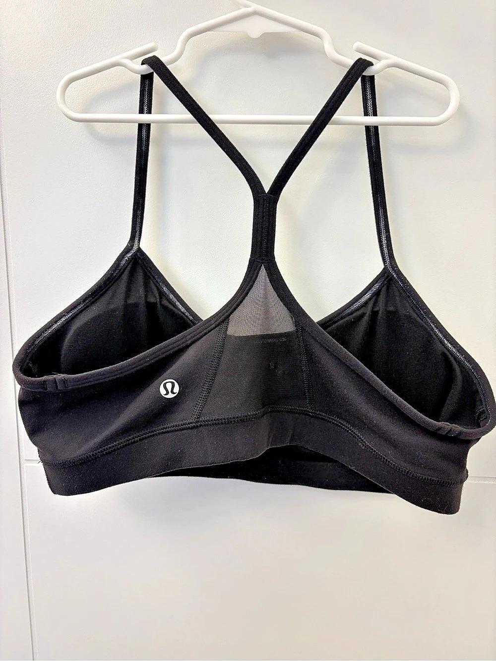 Lululemon Flow Y Bra IV Black Sports Bra Size 10 Like New